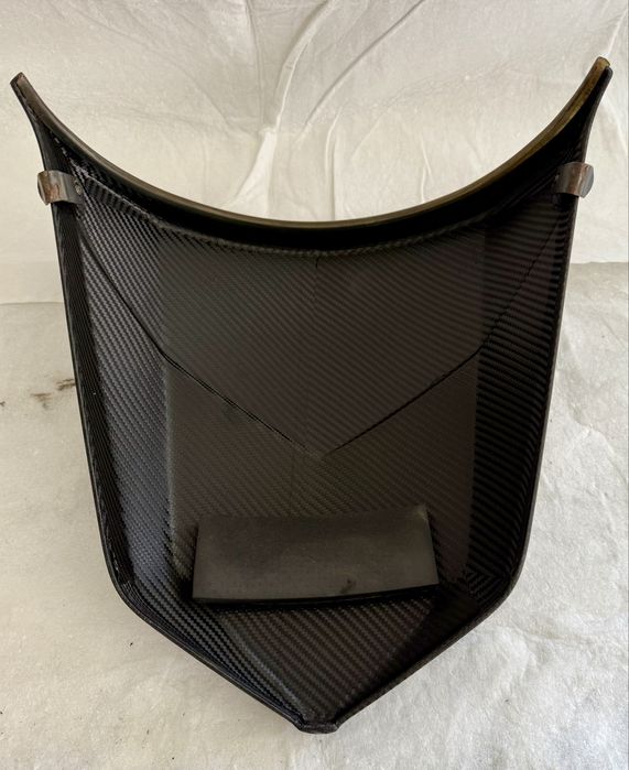 capac monopost Yamaha XJ6