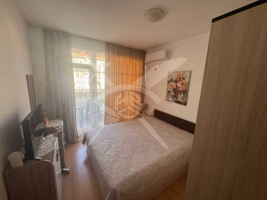 Продава се Двустаен апартамент в к.к. Слънчев бряг - 47 кв.м за 684 €/кв.м - Снимка #3