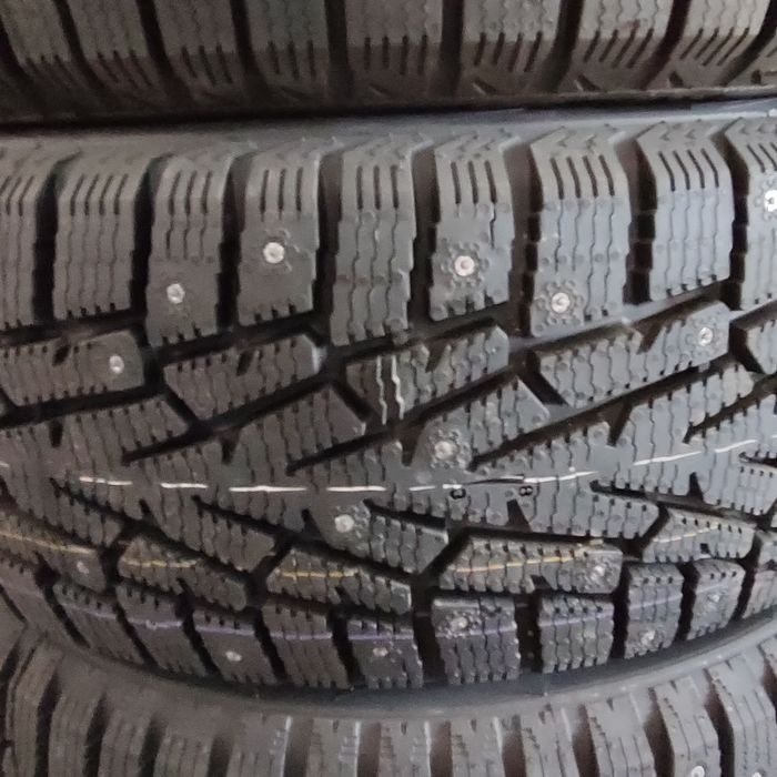 215/55 R17 Новые Зимние