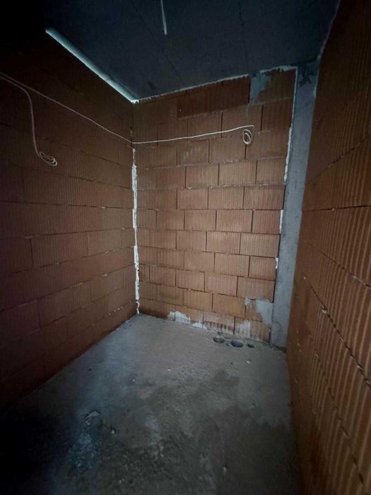 Продава се Тристаен апартамент в Велико Търново, Бузлуджа - 77 кв.м за 1189 €/кв.м - Снимка #4