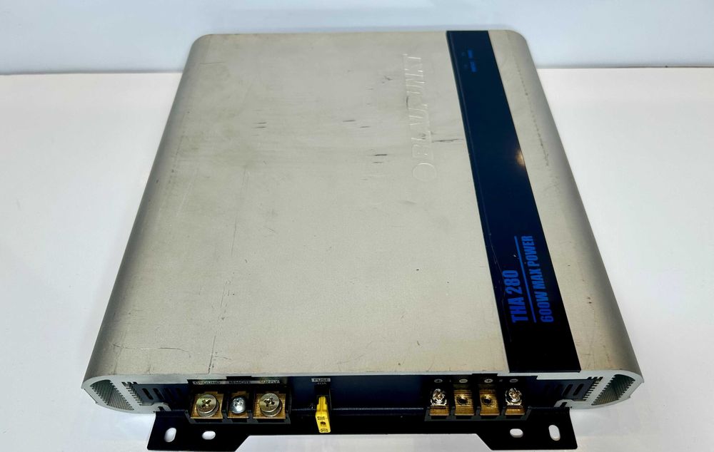 Amplificator statie auto Blaupunkt THA 280