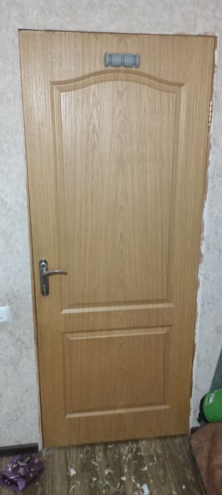 Продам двери межкомнатные