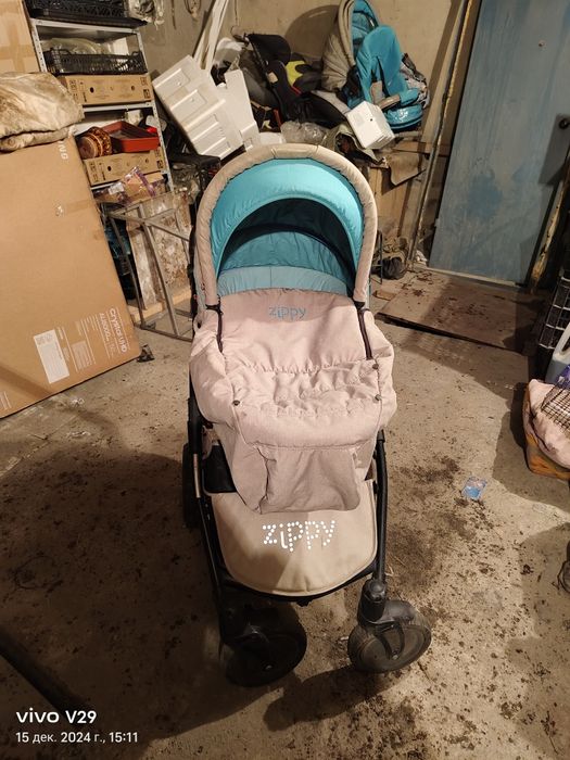 Продам коляску Zippy в отличном состоянии