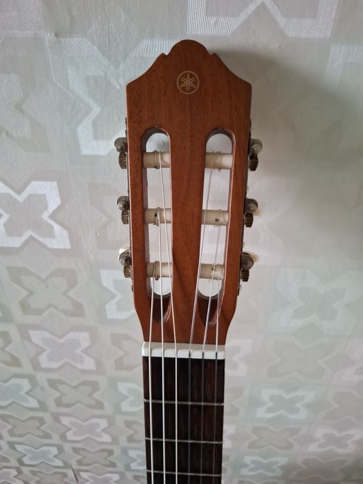 Yamaha c40m гитара 6 струнная