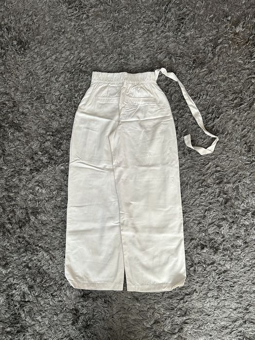 pantaloni subtiri vara old money dama