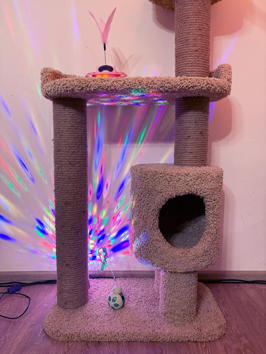 Кошачий домик-когтеточка