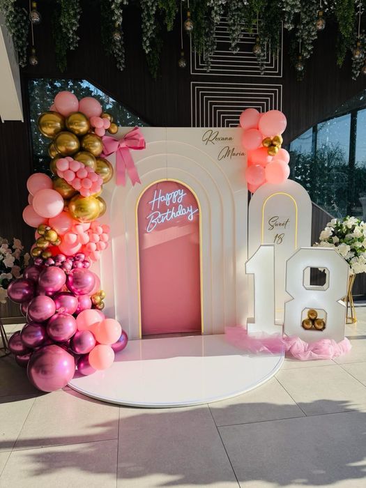 Aranjamente și Decoratiuni Florale/Baloane Botez&Majorat de Închiriat