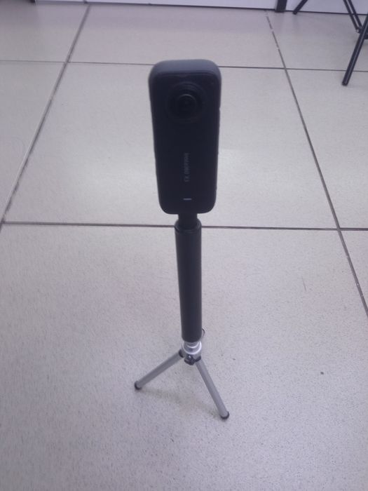 Экшн-камера/360° камера Insta360