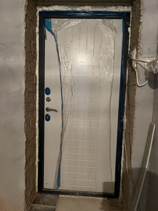 Новая дверь