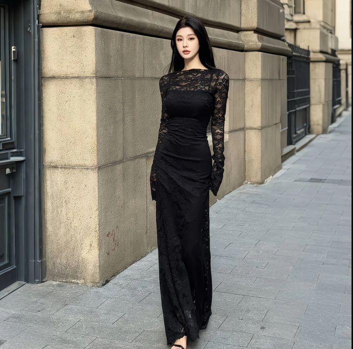 Платья в отличном состояние