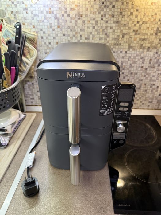 Ninja Double Stack фритюрник с горещ въздух/еър фрайър