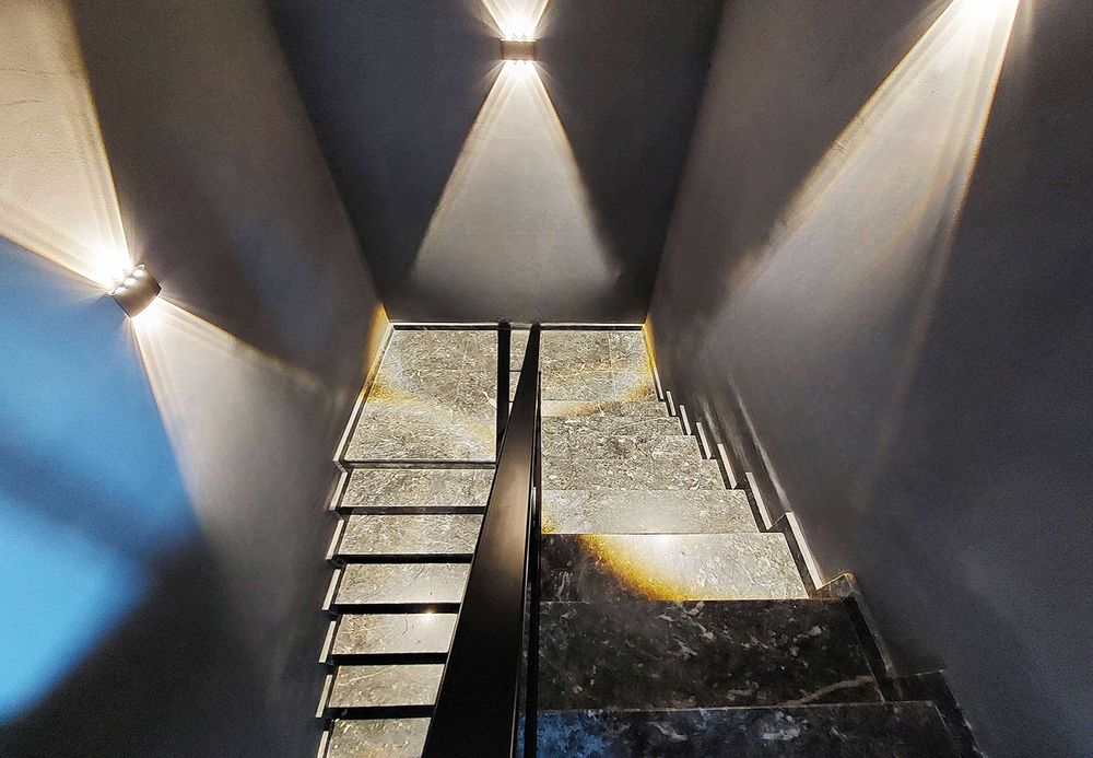 Продава се Къща в София, м-т Детски град - 600 кв.м за 1917 €/кв.м - Снимка #9