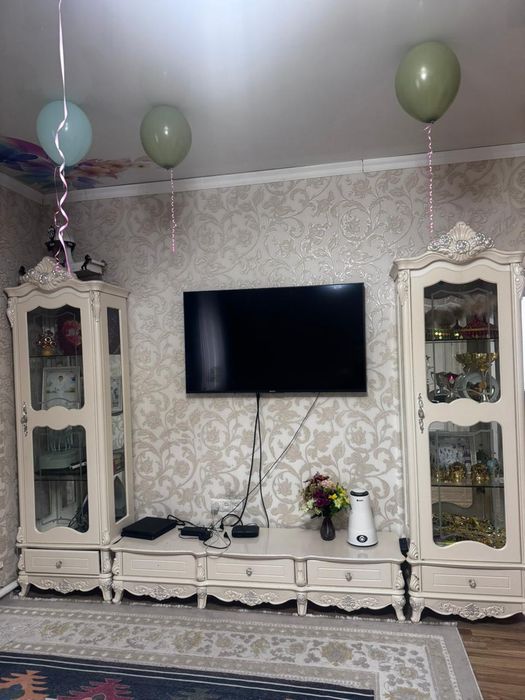 Срочно продам мебель частично!