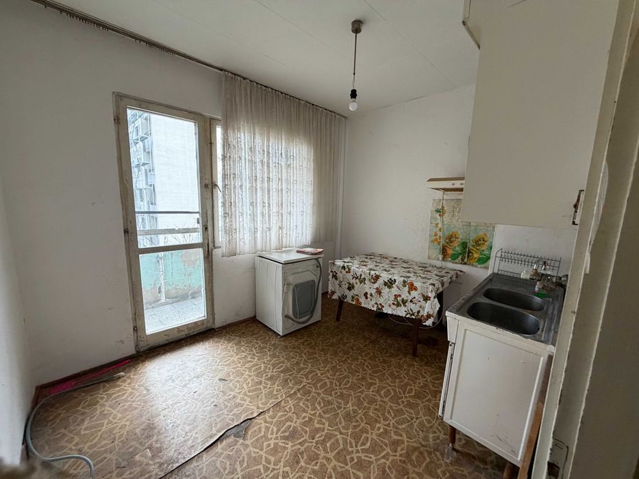 СОБСТВЕНИК продава 2-стаен апартамент в Пазарджик