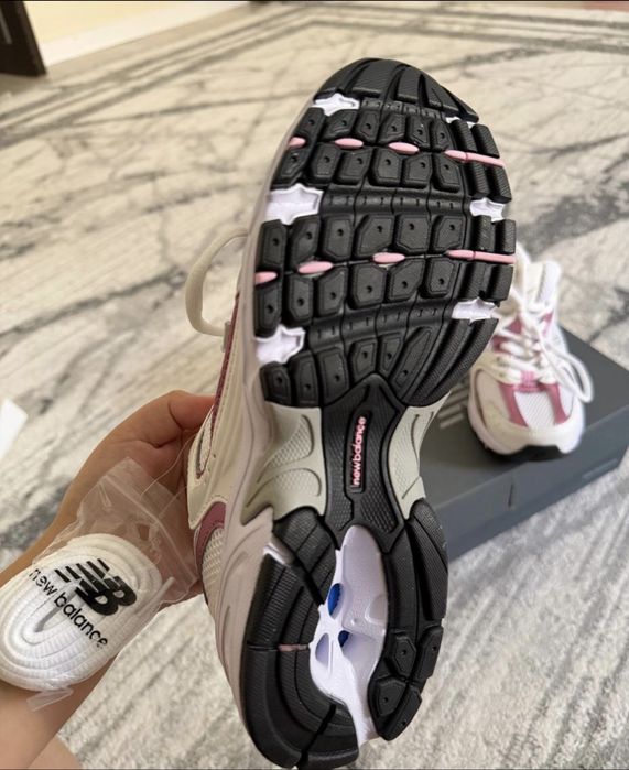 Кроссовки New balance