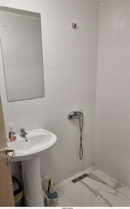 Garsoniera de inchiriat