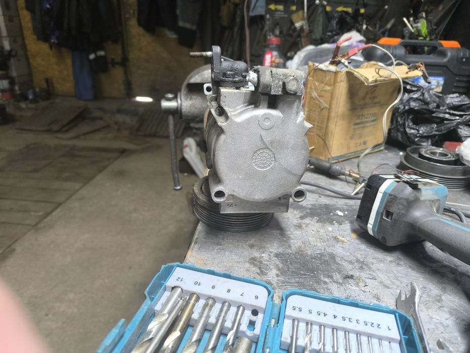 Компрессор кондиционера hundai tucson 2.7 2005