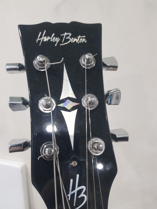 Продам леспол harley benton