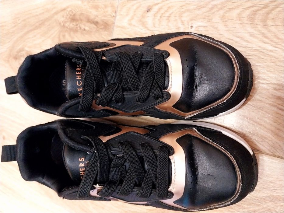 Маратонки Skechers
