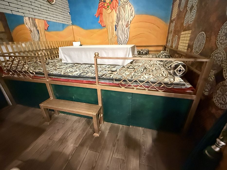 Тапчан продам цена 150 000 срочно