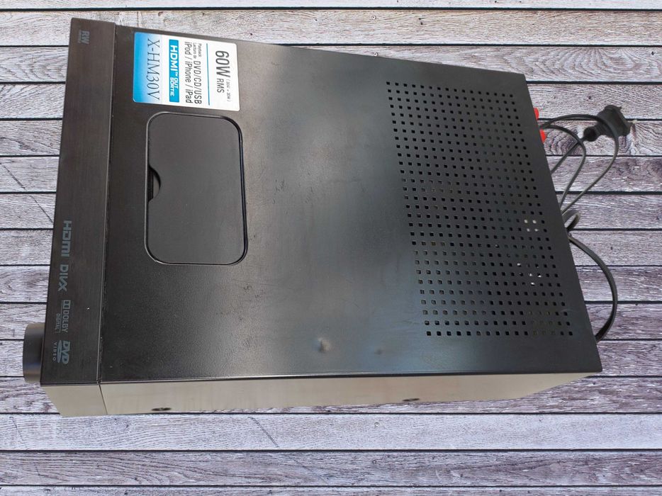 Amplituner Pioneer cu CD USB HDMi  și Player Orion cu USB ; fiecare vine cu telecomanda Originală