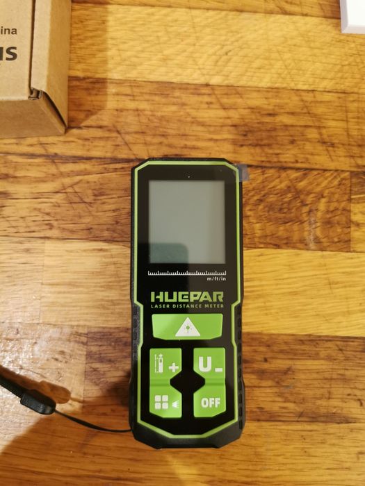 Дигитален нивелир Huepar и лазерна ролетка