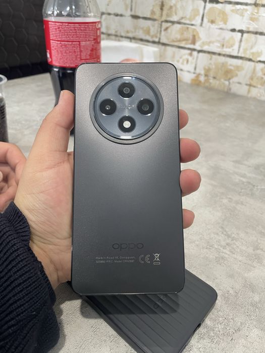 Продам oppo reno 12F