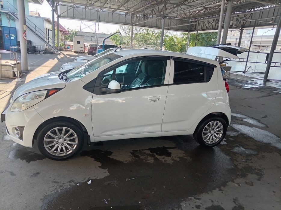 Chevrolet Spark 2016 — 2