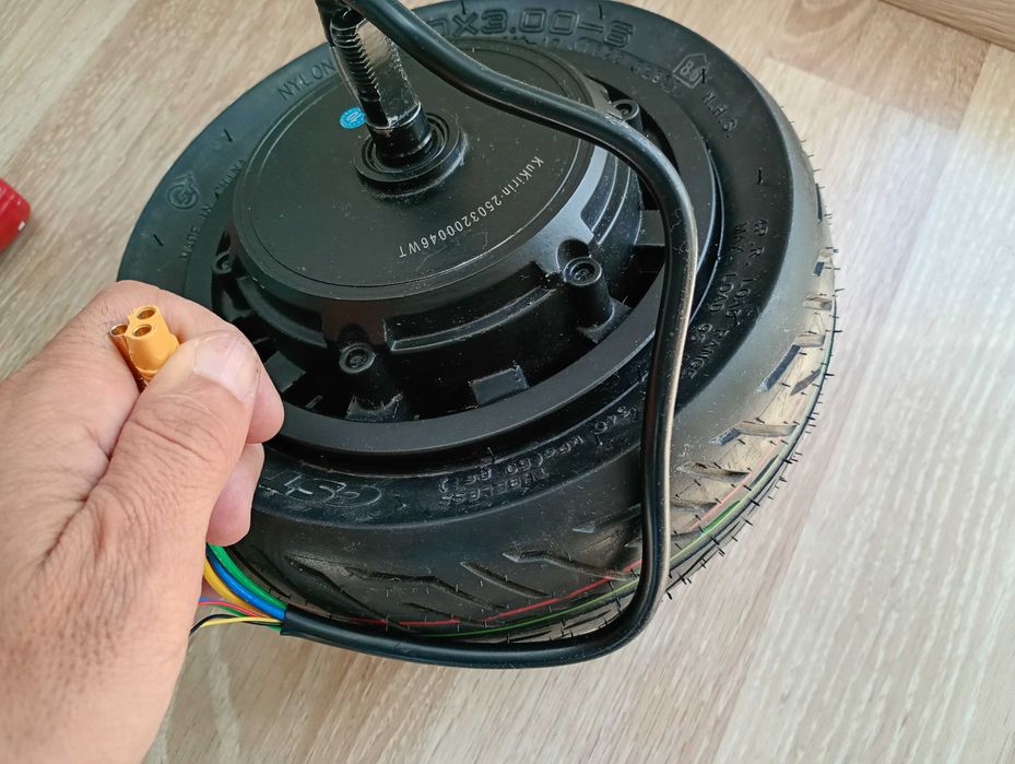 Vând motor kukirin G2 master 2024