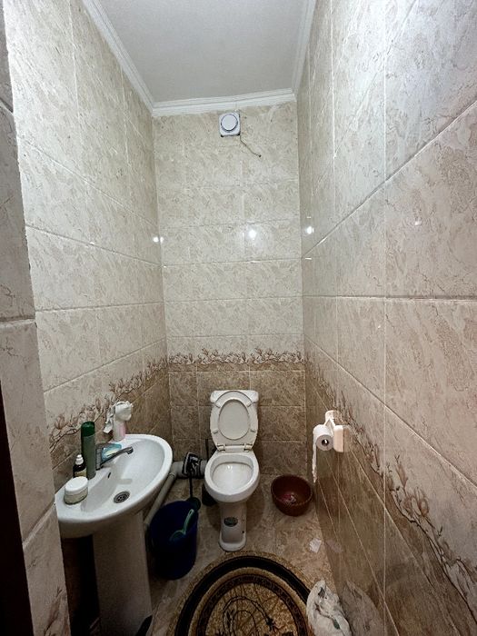 Уй сотилади Охунбобоев 3та от йонидаги домлар