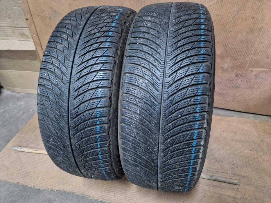 2 Michelin R19 235/55
зимни гуми
DOT4118