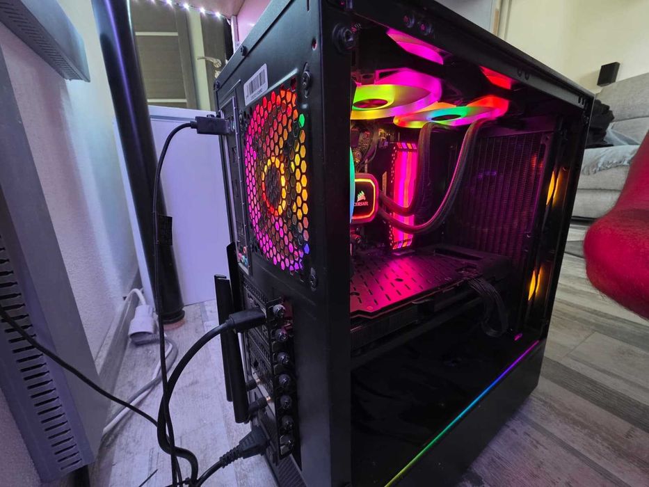 PC Gaming Ryzen 5 5500 / RX 6800 16GB / 32GB RAM / X570 / 1.5TB SSD