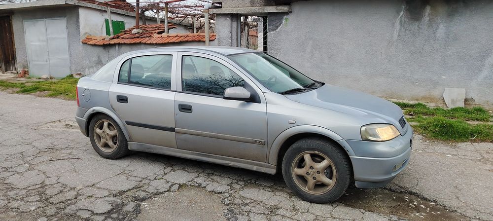 Opel Astra 1.6 бензин газ