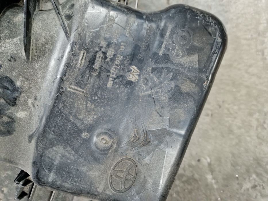 Vas rezervor  adblue opel vivaro peugeot expert toyota proace