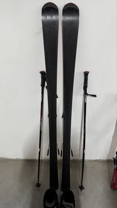 Продам лыжи с обувью