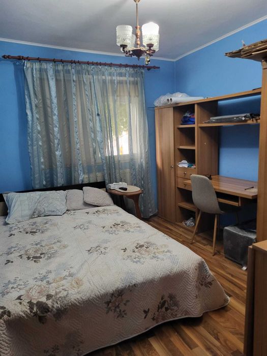 Apartament 3 camere, parter înalt,50mp – str. Alexandru cel Bun, Vaslui