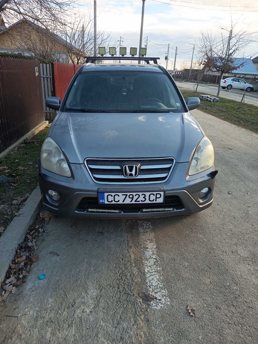 Vând honda cr-v an 2005 motor 2.2 diesel