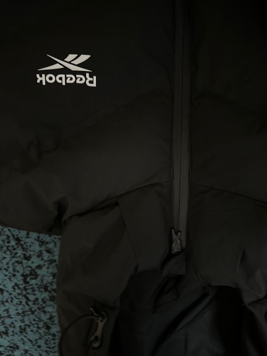 reebok куртка.