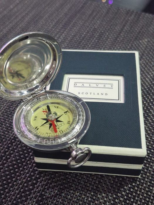 Компас колекционный DALVEY