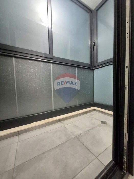 Дава се под наем Двустаен апартамент в Варна, Спортна зала - 58 кв.м за 500 € - Снимка #12