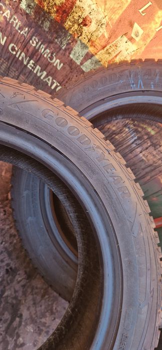 2 Anvelope  Good Year 215 55 R17 M+S