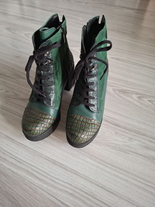 Зимни боти Gabina