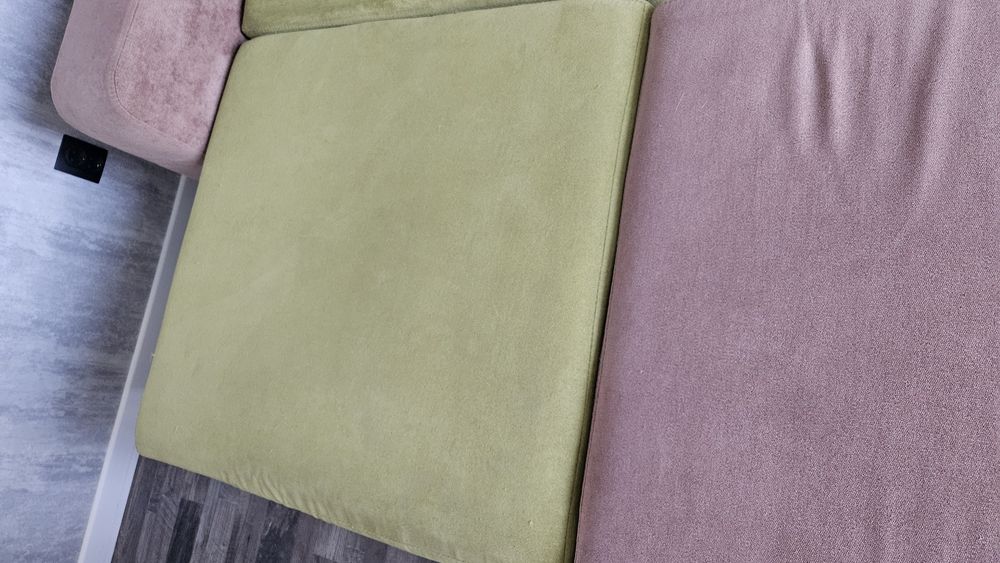 Срочно Продам диван прямой- угловой