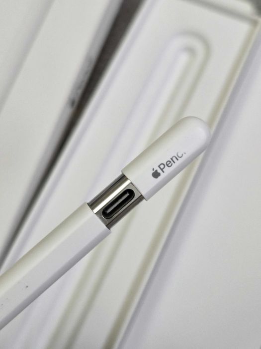 Apple pencil USB C