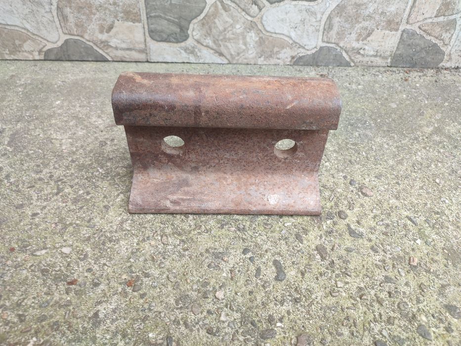 Nicovală veche 7,1 Kg