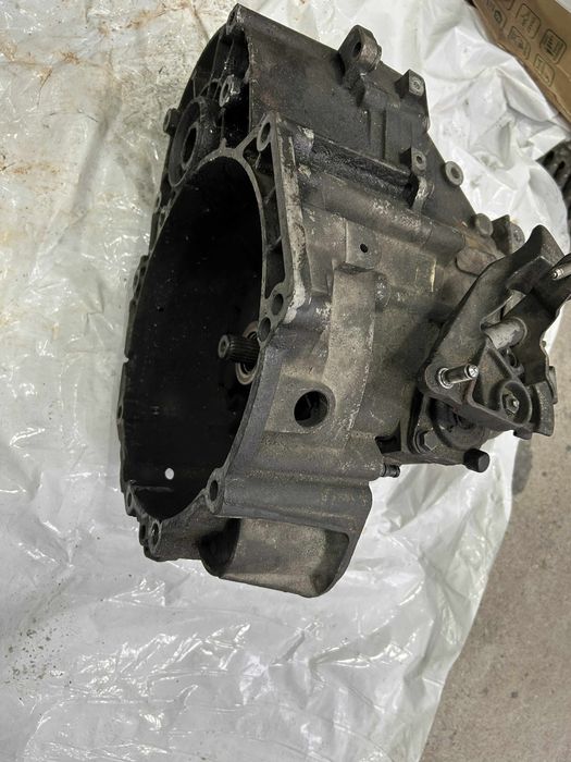 Скоростна кутия за голф 5,2.0тди