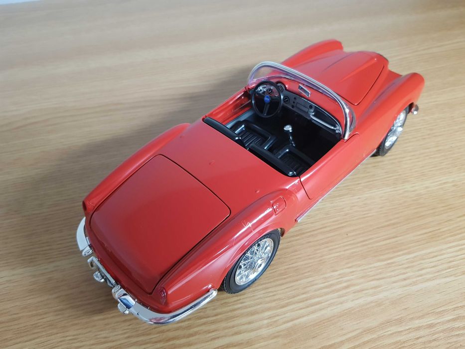 Macheta Lancia aurelia spider 1955, scara 1/18, Burago