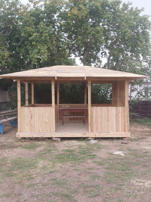 Беседка 3×4. 800тыс. Находится в Софиевке.