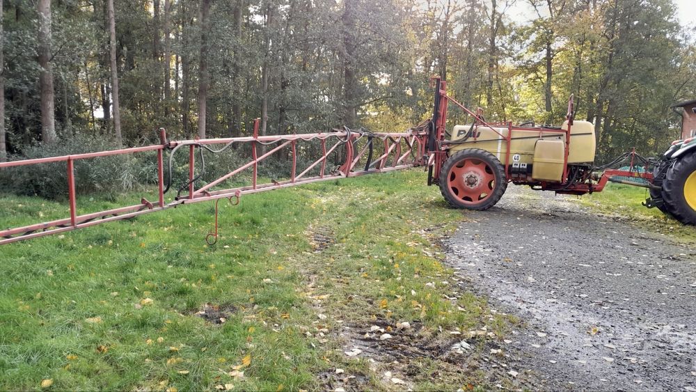 Instalatie Erbicidat/ Met Rau Speed 3700L Tractat cu rampe 27m