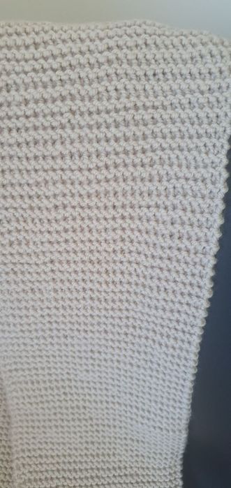 Шалове, ръчно плетени